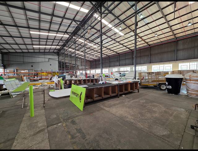 3,578M² WAREHOUSE TO LET IN BOOYSENS